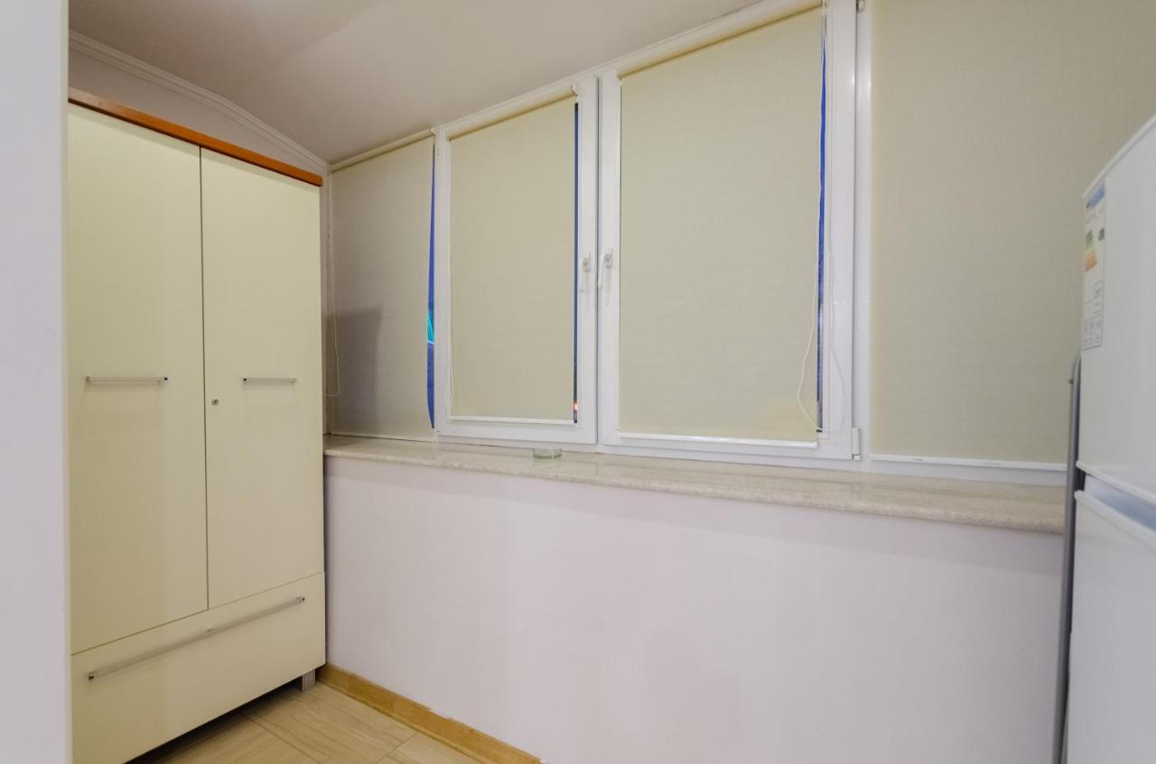 Kvartirkoff Na Obolonskiy Prospekt 7 Kiev Exterior foto